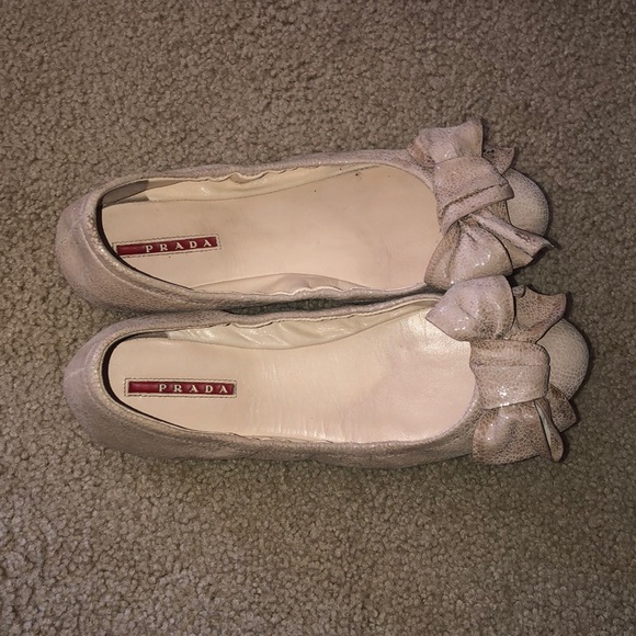 Prada slip ons - Picture 1 of 3